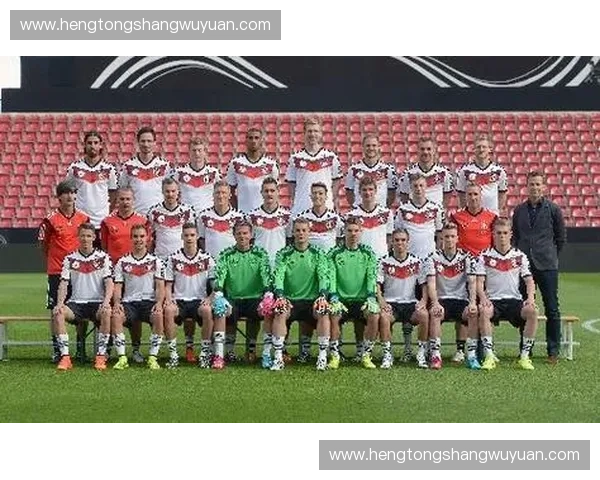 围绕2014年世界杯排名榜解析各国足球实力格局与历史表现趋势 围绕2014年世界杯排名榜解析各国足球实力格局与历史表现趋势